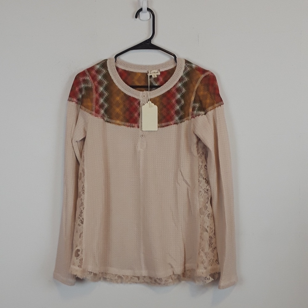 Hem & Thread ‎ BOHO lace thermal Aztec top